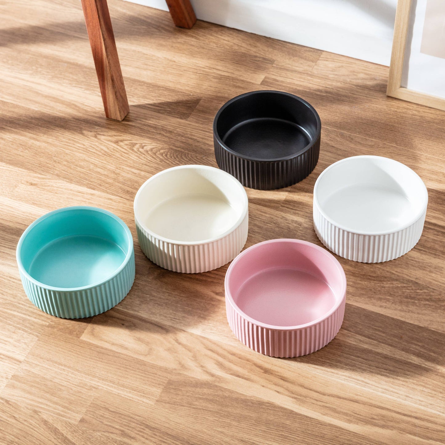 JARDIN Ribbed Pet Bowl