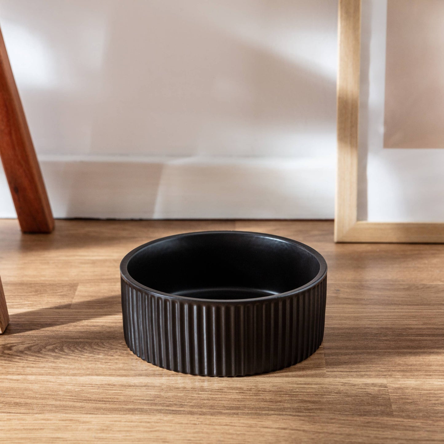 JARDIN Ribbed Pet Bowl